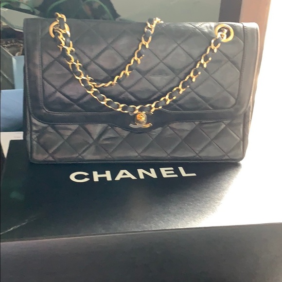 Vintage CHANEL Paris Limited Double Shoulder bag - Picture 2 of 9